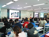 我校党员教师参加“不忘初心、牢记使命”教师公开课活动