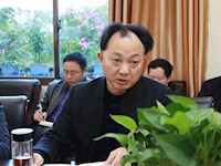 我校召开2018年第十次党委中心组（扩大）专题学习会议