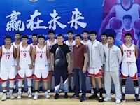 我校高中男子篮球队暑假再创佳绩