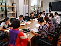 我校召开督导资料员会议