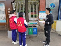 雷锋伴我行—我校开展学雷锋志愿者活动