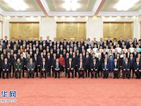 习近平亲切会见中国共产党成立100周年庆祝活动 筹办工作各方面代表