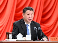 习近平：坚守党校初心 努力为党育才为党献策