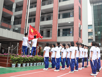 以奋斗的姿态擦亮青春底色——我校举行2023年下学期开学典礼